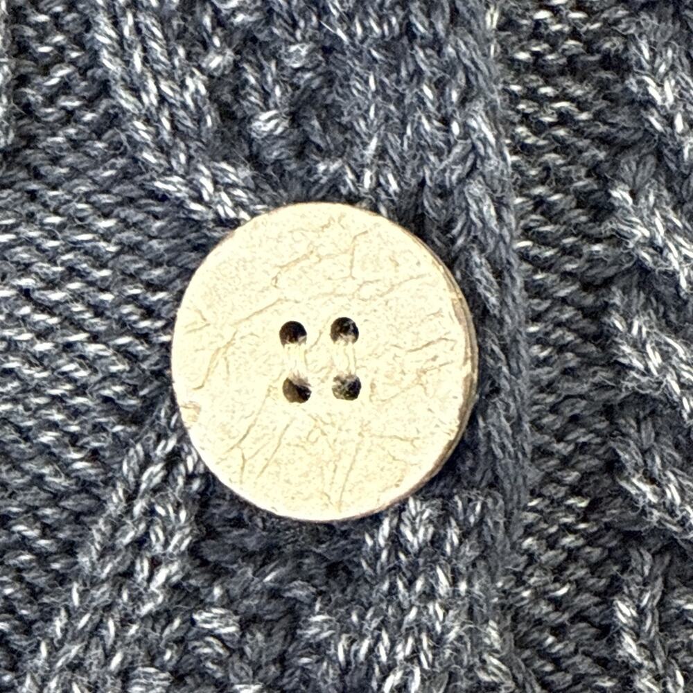 BKE Women's Knit Patchwork Chunky Knit Cardigan Size Small Gray Bnfts Charity - Picture 3 of 11